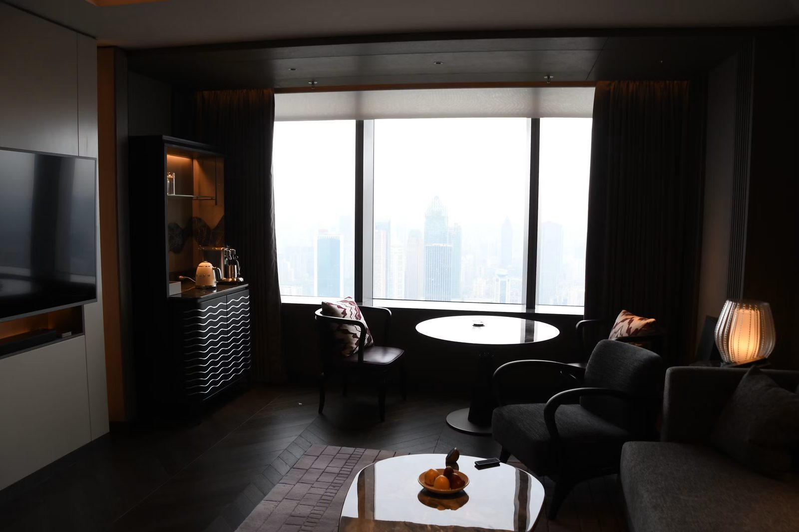 Gracechurch Suite sitting room with evening skyline views